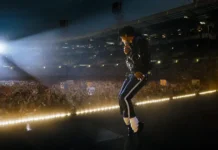 Michael Jackson la película estreno Colombia: El Rey del Pop revive en el cine Jaafar Jackson interpretando a Michael Jackson en la película de 2026. Leyenda: Jaafar Jackson, sobrino de Michael, protagoniza la esperada cinta.